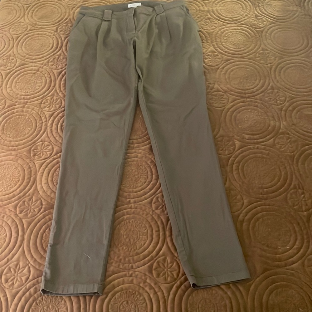 BURBERRY BRIT OLIVE PANTS